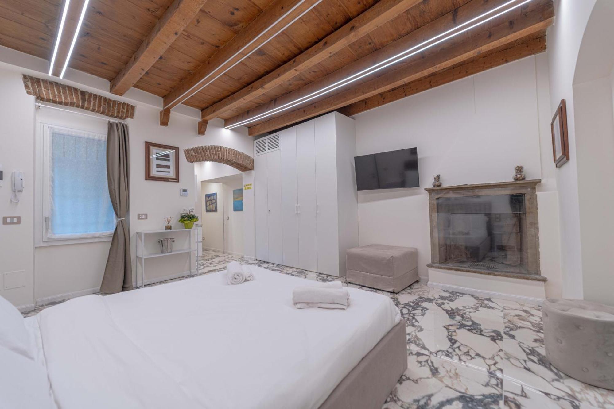 Brera Luxury Apt Милан Экстерьер фото